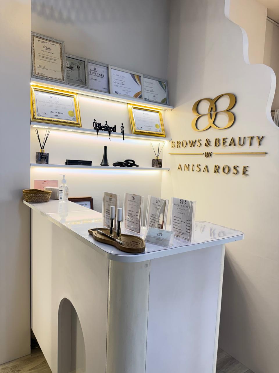 Hair styling session